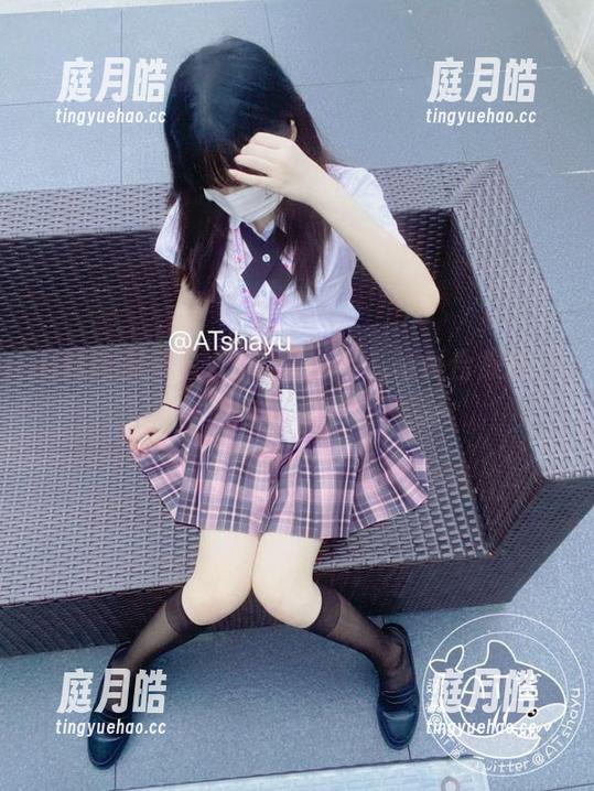 高跟鞋沉醉，AT鲨带你走入写真合集的‘尖’端！