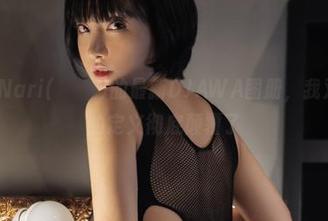 看了HaNari(하나리)的最新DJAWA图册，我对于粉色的定义彻底颠覆了