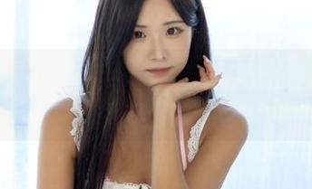 Habin夏彬(하빈)的花浴：福利与写真，真的是献给我的小珍宝们！
