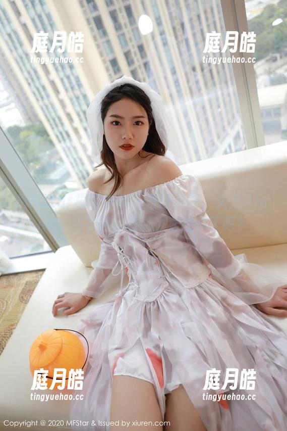 MFStar模范学院 - 美图美图，久久Aimee的连衣裙，搭配也太随性了吧？