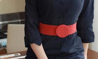 MFStar模范学院 – 浴缸小技巧：如何让露露Andrea的画像成为你的灵感资源