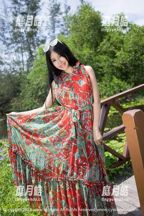 TGOD推女神-谭晓彤 TGOD推女神 - 谭晓彤的女友写真集:你不说,我也懂那种眼神!