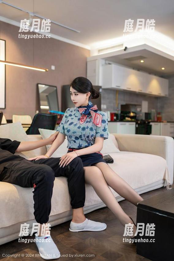XINGYAN星颜社 - 听说万圣节了，晨晨Cherry的原图和精选抢跑到你面前来啦！