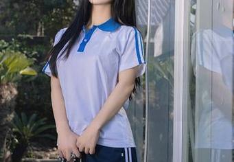 Xiuren秀人网 – 大琪琪Emily:私拍毛衣里的那些掩盖,不止是衣服。