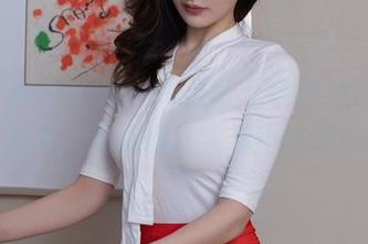 Xiuren秀人网 – 小嘉敏无意间揭开的白色作品集,更新得让人忍不住翻白眼。