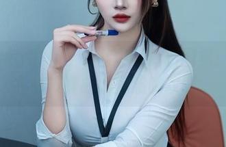 Xiuren秀人网 – 小蛮妖最新图集:当一名秘书变成小魅惑的攻略。