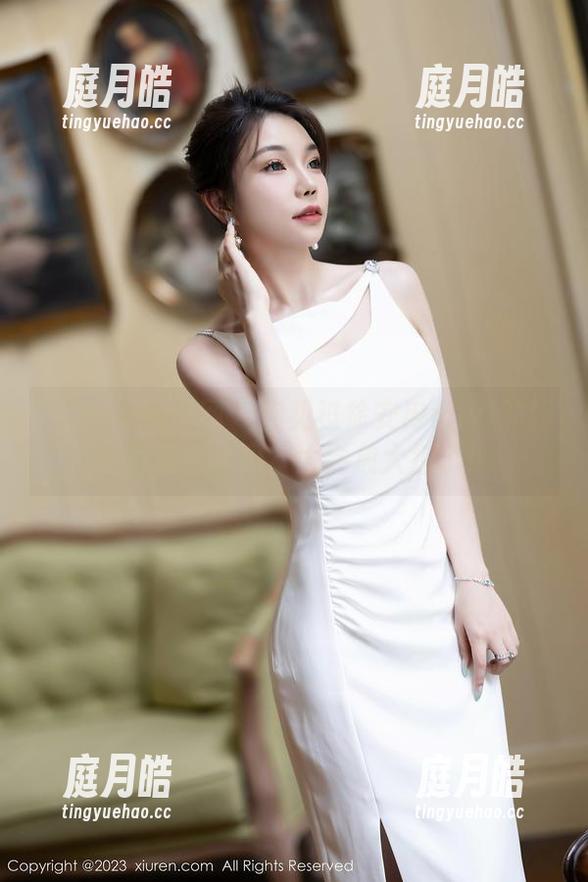 Xiuren秀人网-徐安冉miki Xiuren秀人网 - 你见过徐安冉miki的姐姐写真合集吗?太会放大招了!