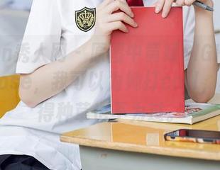 Xiuren秀人网 – 原图中黄婧GIGI的可爱女仆pose，我可以为她打call，真心觉得种草也不为过。