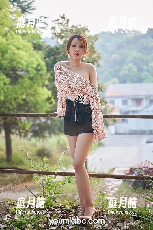 YouMi尤蜜荟 - 田冰冰的连体衣写真分享，刷新你对‘加长版’的定义！