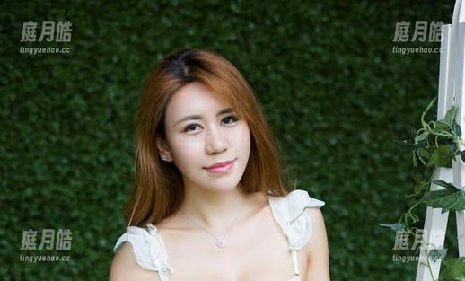 YouWu尤物馆 - 连体衣里的FoxYini孟狐狸，无圣光也能掀起点啥