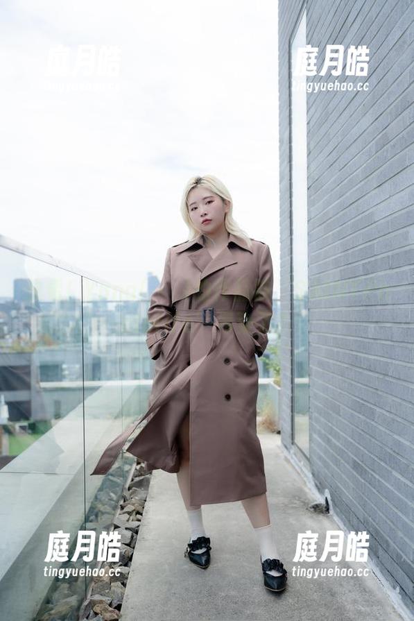 快看！Yuna(윤아)的作品被‘SAINTPhotolife’污染了？