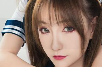 丽柜 – 安安的私房摄影,那种居家的随意感真让人想藏起来。
