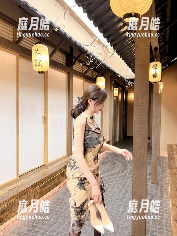 微密圈 - 周妍希：无圣光下的大腿原图，真心让人停不下眼。