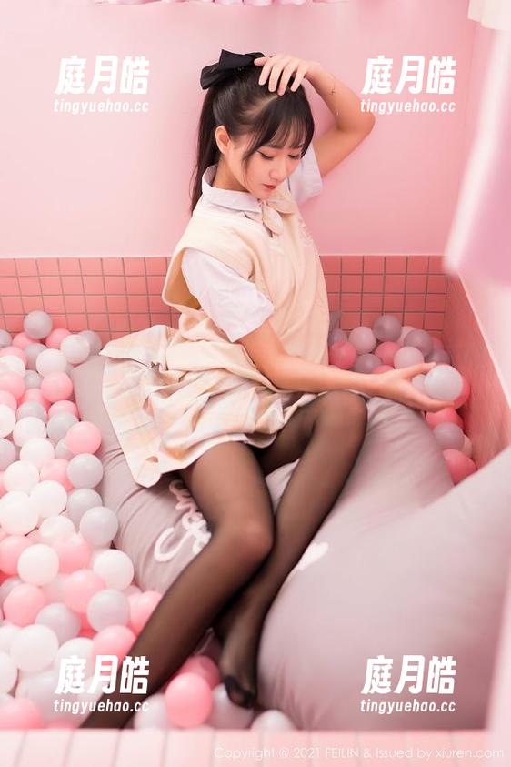 嗲囡囡 - 黑白不分，小蛮妖Yummy来了！免费下载有毒，后果自负哦，哈哈！