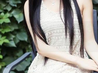 头条女神 – Coco的私拍内衣图包，隐隐约约，少了些直白的诉说。