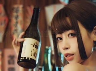 奈汐酱Nice24号自拍本-姐姐在壁纸上的样子，原图质量逆天！
