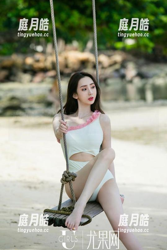 尤果网-曼曼 尤果网 - 解锁曼曼最新套图:死库水,所以说水才是穿搭的真谛?