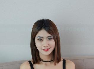 尤物馆 – Rebecca_吴颖茵的自拍图包，几乎是自恋的巅峰，资源来得也太真实了吧？