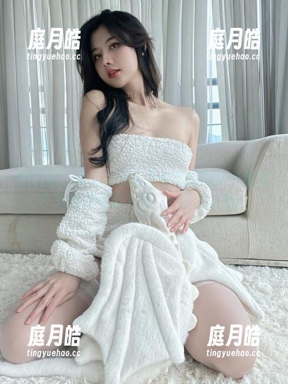 微密圈 - 谁能拒绝就是阿朱啊的秘书壁纸？完全是高清大赏，一眼就上瘾。