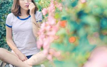 推女神 – 绮里嘉Ula的运动写真:你能不能把我这壁纸背下?