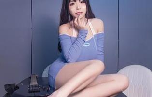 为了这张高清写真,我跟无颜小天使wy打赌吉他音阶!结果…我输了!
