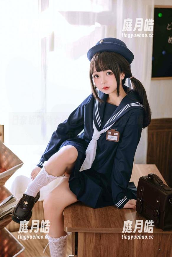 日奈娇的兔女郎图集，谁敢说这透明造型不耐看？！