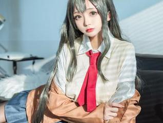 这些高清图集里日奈娇的套装，似乎狠狠挑衅了一下我的搭配能力…