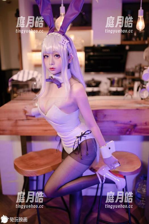 日奈娇的女孩作品集：看似柔弱，实则强大的女性气息，下载亲测！