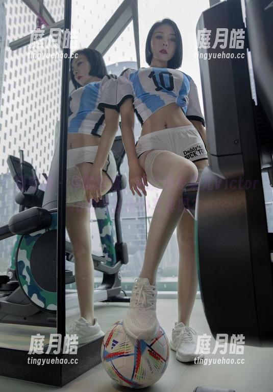微密圈 - 你的眼睛，还能承受果儿Victoria的蕾丝内内写真吗？