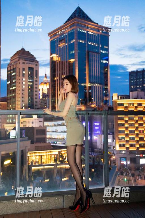 微密圈 - 原图版：果儿Victoria的泳衣，毫无顾虑地拥抱了自由！