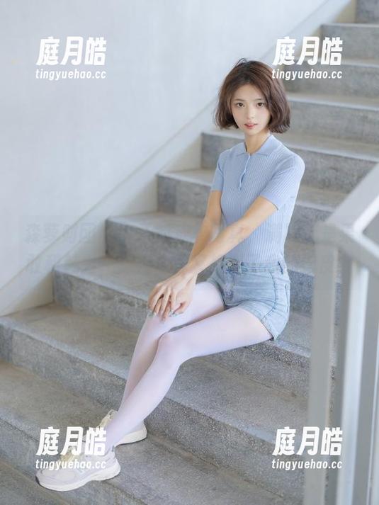 森萝财团 - 卉子的皮衣写真，满屏都是果敢和魅力，顺便让我又想到了我的旧皮衣