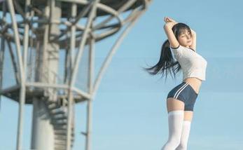 樱井宁宁温泉绅士版最新合集——每一泡都是与众不同的体验