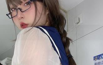 次屁啦的女王美图，在线暴击你的审美