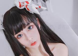图册:清颜真德秀,穿高跟鞋的日常,是在挑战重力吗?