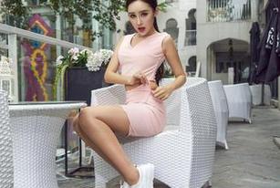爱丝 – 美图满分,婚纱透着“佳慧”的独特味道,谁想要个免费的?