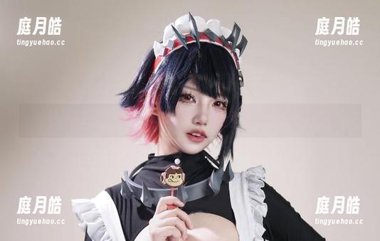 最近更新！狐洛洛子的新写真集——说好的就戴眼镜呢？
