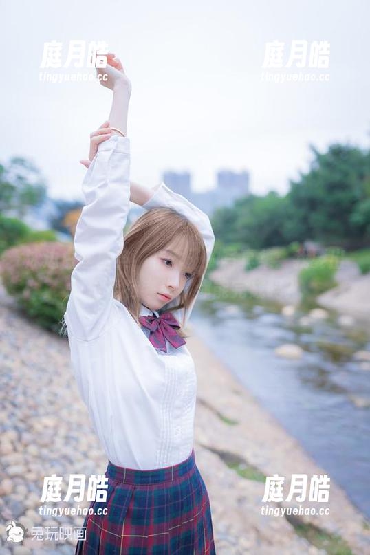 泳边白丝盛典，祖木子的写真集：我要出一份模特考卷，你能完成吗？
