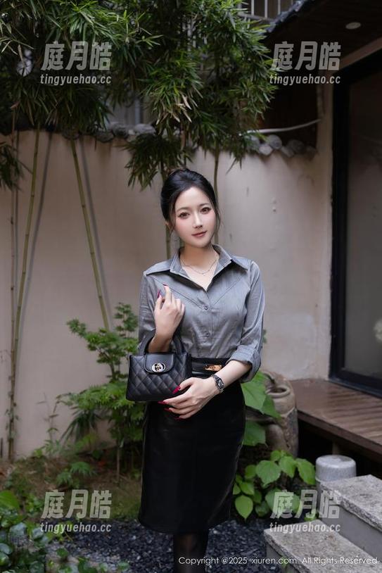 秀人网 - 体操服新定义，减压放松的第一站，快来图库里淘Barbie可儿的精选！