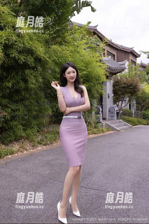 秀人网 - 精选媃柔rourou的美脚套图，谁需要上瘾的网红呢？只需这双脚就好！