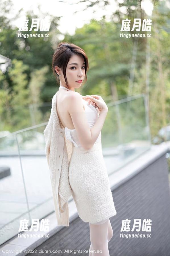 秀人网-果果Nikki 秀人网 - 这就是果果Nikki的万圣节全套,点击下载也许会激发你深藏的鬼魂吧?