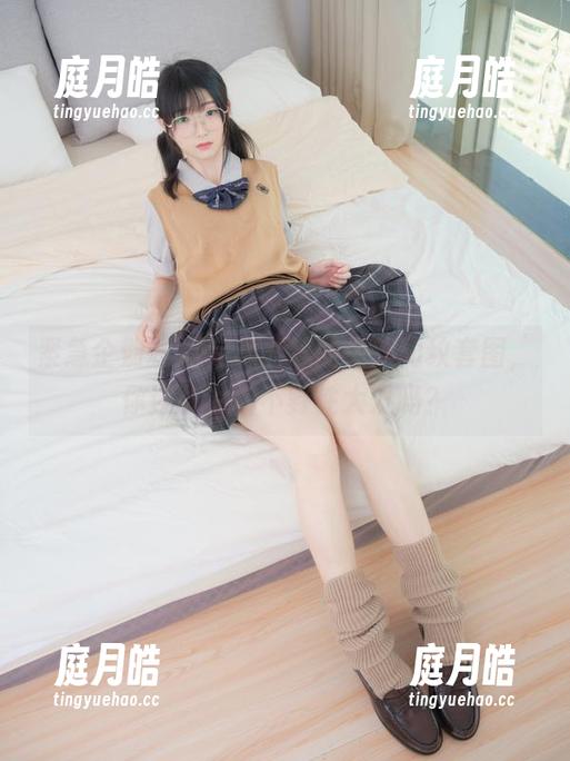 紧急企划 - 看完林书辞的最新豹纹套图，你还敢说你不野性大发吗？