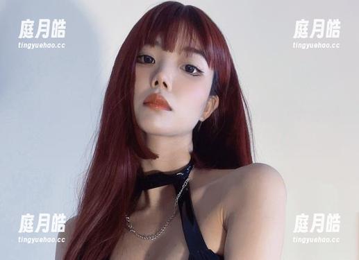 微密圈 - “纪念小小v”的原图与枯萎的郁金香：同行的，是离去的韵味。