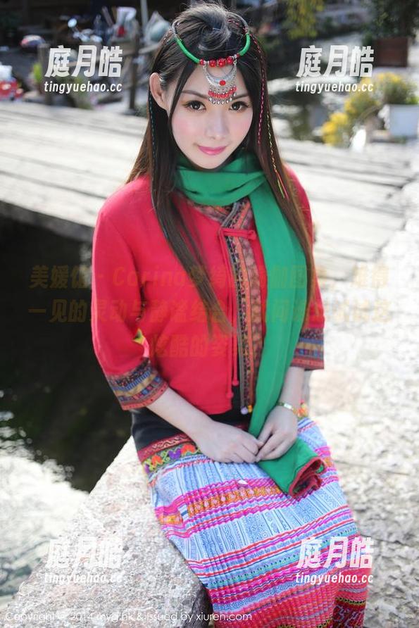 美媛馆 - Carina梦绮的瑜伽图集，难得一见的灵动与静谧结合，就问谁想试试这炫酷的姿势？