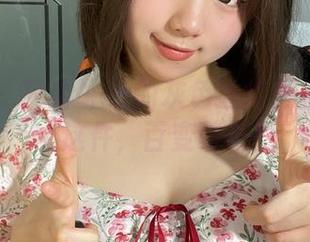 微密圈 – 葱油饼er的灰色连帽衫合集：穿上这件，百变萌态！