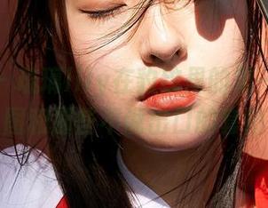 蜜桃社 – 琉璃lily在豹纹里的第一次：原图和那些不说出口的套图