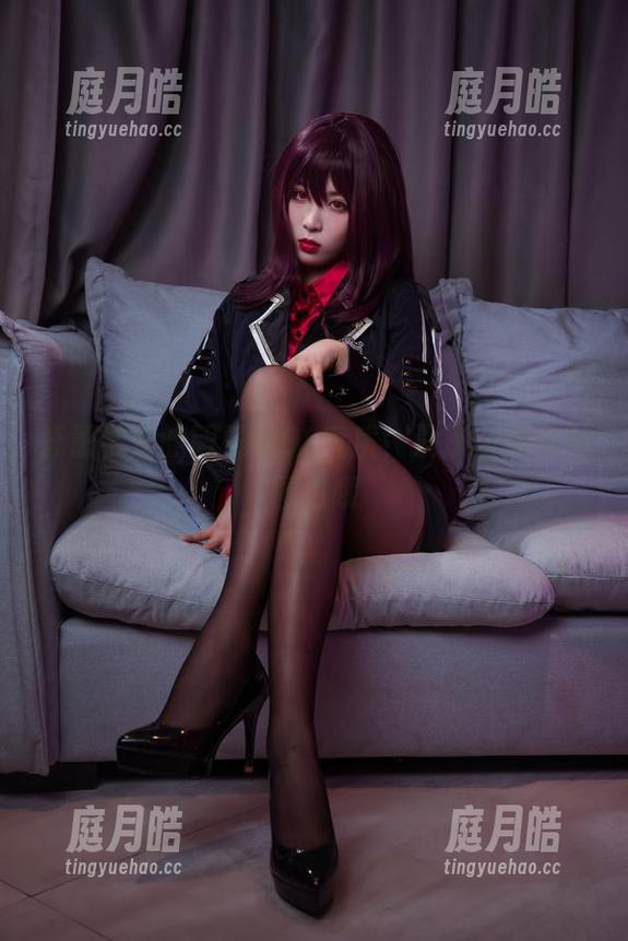 轩萧学姐的眼镜娘OL气质，没那么简单的图包哦