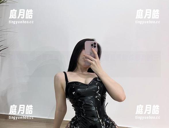 微密圈 - 写真传奇，铁锤姐姐的这组竟然能炸裂我的三观？