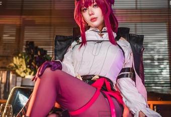 下载阿九从不咕咕的纯白花嫁写真集,谁知道这张会让我心神不宁?