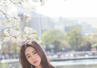 魅妍社 – 吊带是主题，赵梦洁的写真资源是点睛之笔