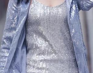魔镜街拍 – 婷婷的黑丝工装：绝美工作日常大公开，高清上线！